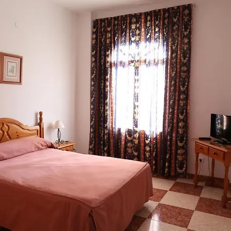 Hotel - Restaurante El Paraiso De Magina
